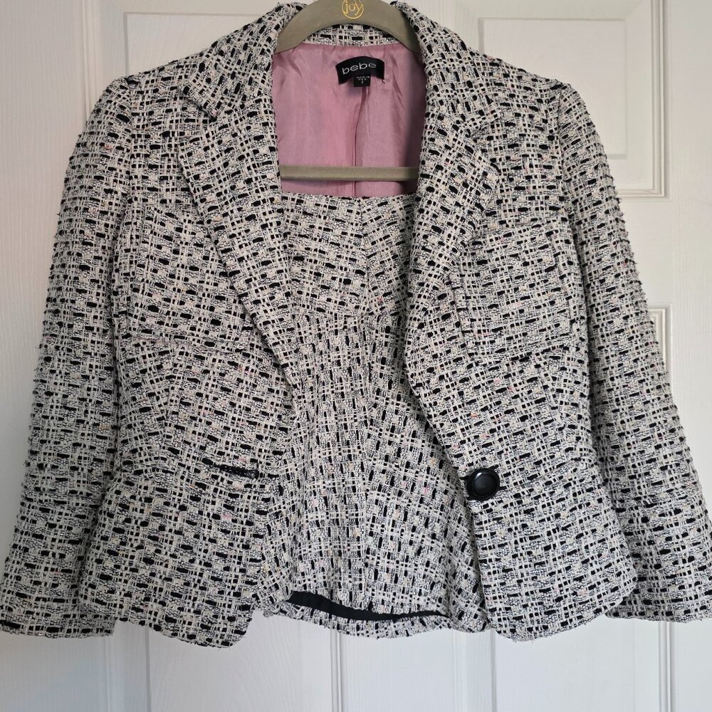 Vintage bebe Black and White Tweed Suit